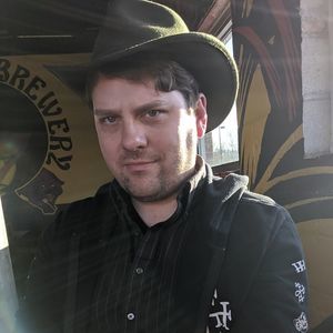 Meet your Posher, Tony